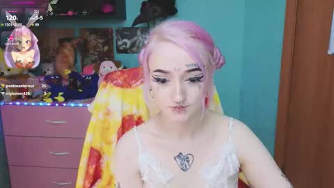 Snapshot of manuela_unicorn chatting on 09-09-25, 05:01 Manuela online show from 09-09-25, 05:01