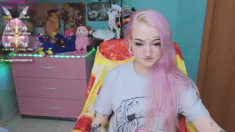 Snapshot of manuela_unicorn chatting on 09-12-25, 04:07 Manuela online show from 09-12-25, 04:07