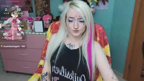 Manuela online show from 06-07-26, 03:38