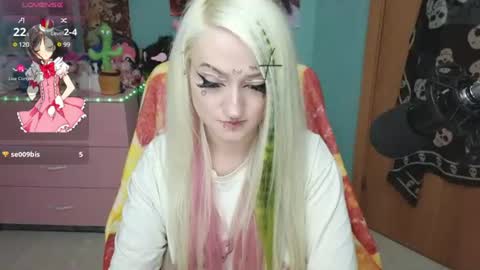 Manuela online show from 07-22-26, 08:33