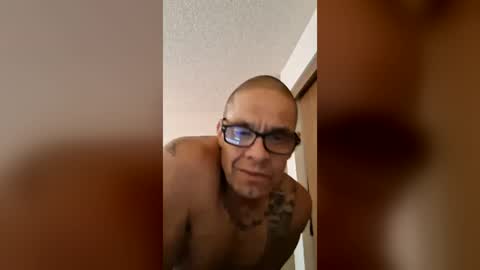 Snapshot of manuelcortezblk chatting on 06-30-26, 02:29 manuelcortezblk online show from 06-30-26, 02:29