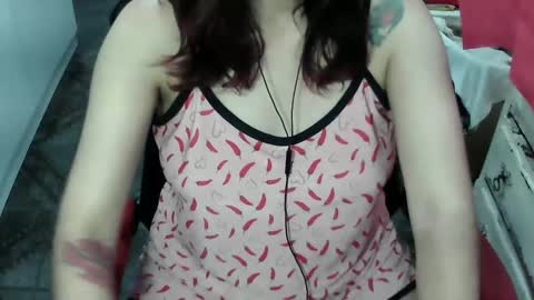 Snapshot of manuescarlate13 chatting on 03-20-26, 03:33 Manu Escarlate online show from 03-20-26, 03:33