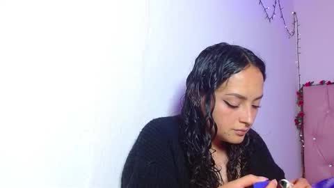 Snapshot of manumeow_ chatting on 01-17-26, 10:24 Manu online show from 01-17-26, 10:24