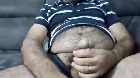 Snapshot of manuv chatting on 09-14-25, 11:37 manuv online show from 09-14-25, 11:37