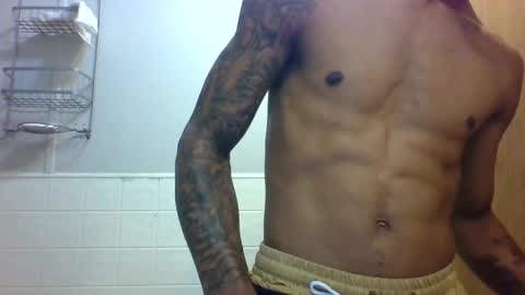 Snapshot of manwiththeplan337 chatting on 11-15-25, 04:03 manwiththeplan337 online show from 11-15-25, 04:03