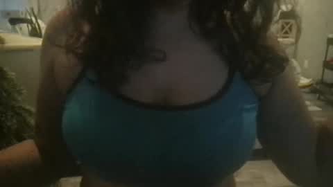 Snapshot of maps29 chatting on 04-06-26, 02:31 Reese online show from 04-06-26, 02:31