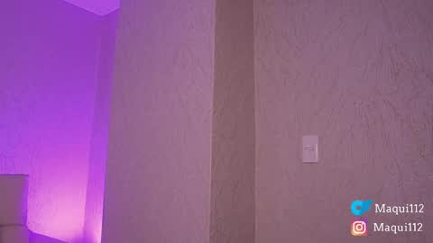 Maquii   online show from 09-25-25, 05:38