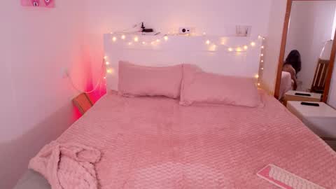     online show from 02-15-26, 02:14