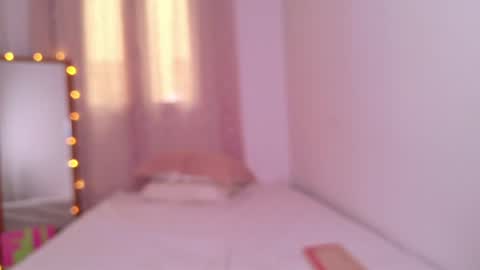     online show from 06-18-26, 06:57