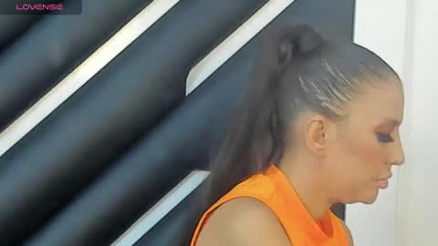 Mara  online show from 04-22-26, 09:05