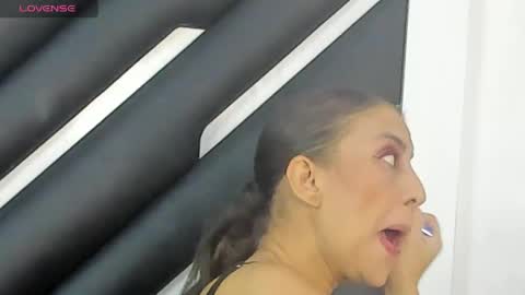 Mara  online show from 04-23-26, 09:17