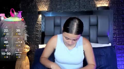 maraa_rivera online show from 11-17-25, 07:08