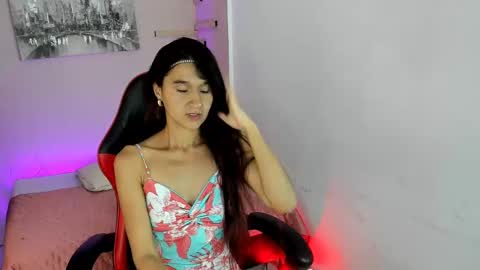 Snapshot of maraiah_petit chatting on 09-28-25, 07:30 Mara online show from 09-28-25, 07:30