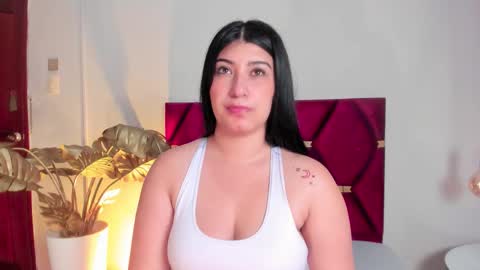 Snapshot of mararosenthal chatting on 09-20-25, 12:28 MaraRosenthal online show from 09-20-25, 12:28