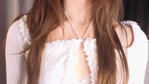 Snapshot of maravilllaa chatting on 12-03-25, 03:21 Mary online show from 12-03-25, 03:21