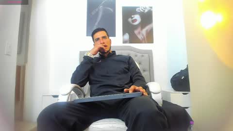 Marc Ruffalo online show from 04-28-26, 11:26