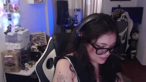 marcela2101s online show from 05-19-26, 08:15