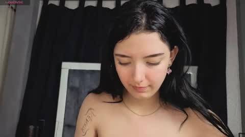 Marcela online show from 11-19-25, 08:36