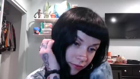 MarcelineAltaria online show from 01-23-25, 04:19