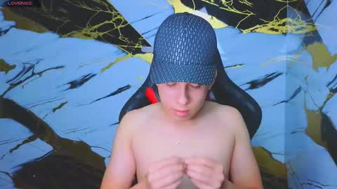 Snapshot of marcelo_boy chatting on 10-31-25, 12:50 marcelo_boy online show from 10-31-25, 12:50