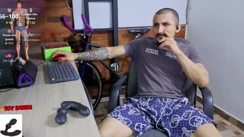 Marck  Independent model  online show from 02-27-26, 12:21