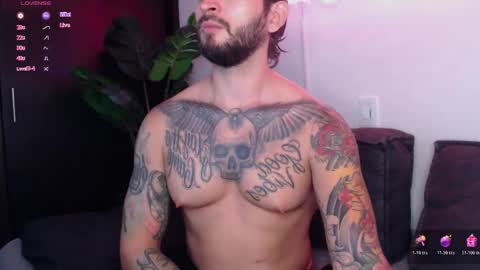 marco_allison43 online show from 11-01-25, 08:22