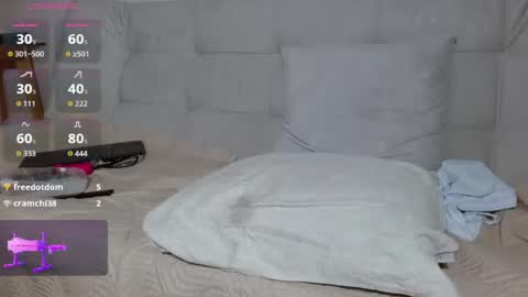 Snapshot of marcoandpolo01 chatting on 06-26-26, 05:34 Marco Polo online show from 06-26-26, 05:34