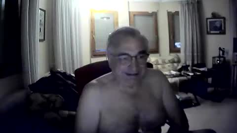 marcos260526 online show from 05-18-26, 04:18