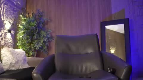 Marco and Ethan online show from 11-29-25, 08:01