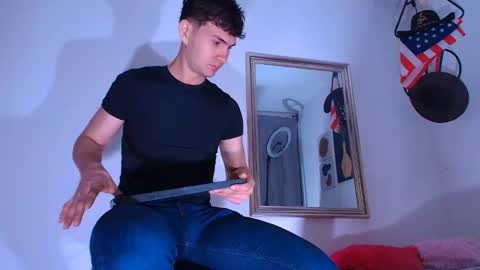 marcus_fire online show from 11-11-25, 01:49