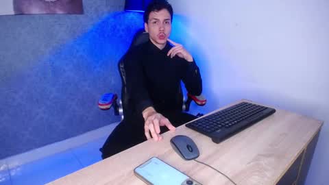 Marcus Hanks online show from 02-17-25, 04:20