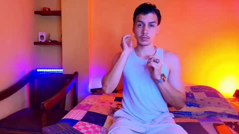 Marcus Hanks online show from 10-07-25, 04:42