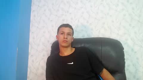 Snapshot of marcus_jeron chatting on 06-10-26, 09:46 marcus_jeron online show from 06-10-26, 09:46