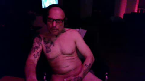 Snapshot of marcuscologne chatting on 12-26-24, 02:01 markus online show from 12-26-24, 02:01