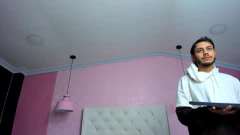 Snapshot of marcusgrayy chatting on 04-19-26, 11:09 Marcus online show from 04-19-26, 11:09