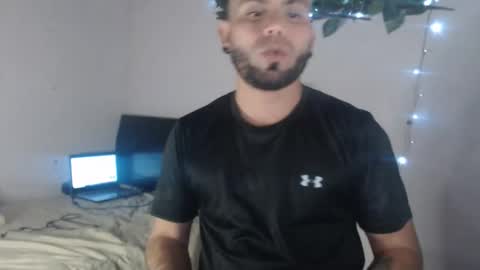 Snapshot of marek_secrett chatting on 10-19-25, 10:43 marek_secrett online show from 10-19-25, 10:43