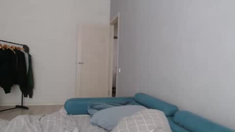 Snapshot of margaretstrein chatting on 09-13-25, 08:47 Alex and Jane online show from 09-13-25, 08:47