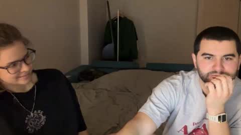 Snapshot of margaretstrein chatting on 03-06-26, 04:03 Alex and Jane online show from 03-06-26, 04:03