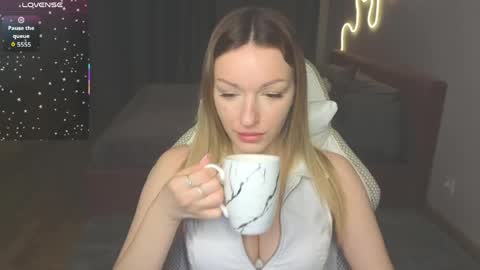 Margaret online show from 04-24-26, 02:03