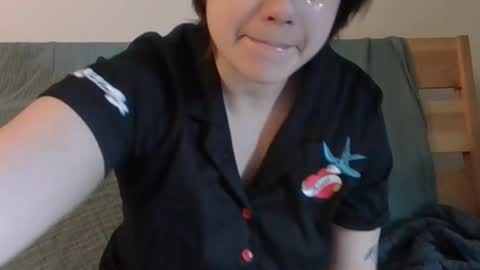 Snapshot of margaux_01 chatting on 03-08-26, 07:50 Margaux Green online show from 03-08-26, 07:50