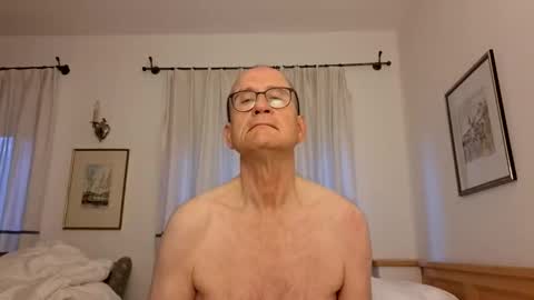 marginalie online show from 10-08-25, 05:38