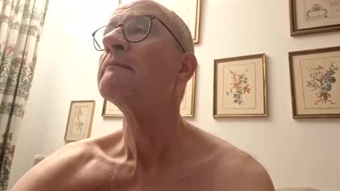 marginalie online show from 10-28-25, 06:17