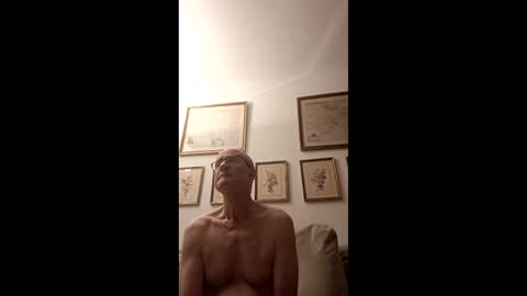 marginalie online show from 03-31-26, 04:02