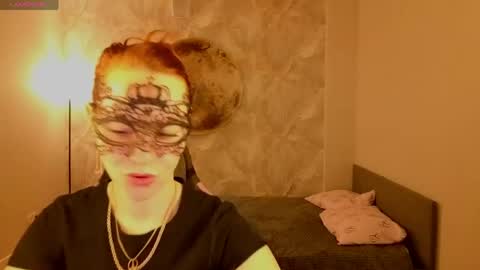 Snapshot of margo_kellly chatting on 05-25-26, 01:11 Margo Kellly online show from 05-25-26, 01:11