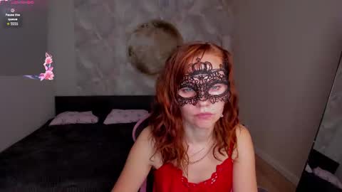 Snapshot of margo_kellly chatting on 07-20-26, 11:40 Margo Kellly online show from 07-20-26, 11:40