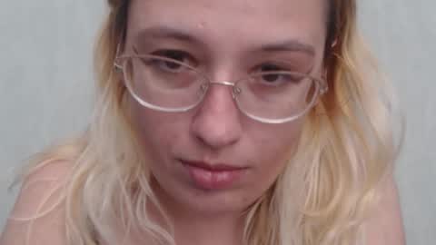 margo_shine online show from 10-21-25, 01:01