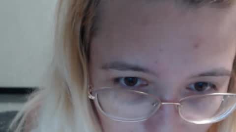 margo_shine online show from 12-15-25, 01:26