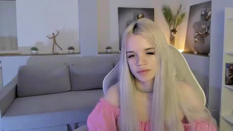 Snapshot of margo_terch chatting on 01-07-26, 02:25 margo terch online show from 01-07-26, 02:25