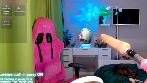 Snapshot of margohotty chatting on 10-04-25, 04:43 Margo for you online show from 10-04-25, 04:43