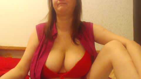 Snapshot of margoruby chatting on 12-13-24, 05:21 Margo online show from 12-13-24, 05:21